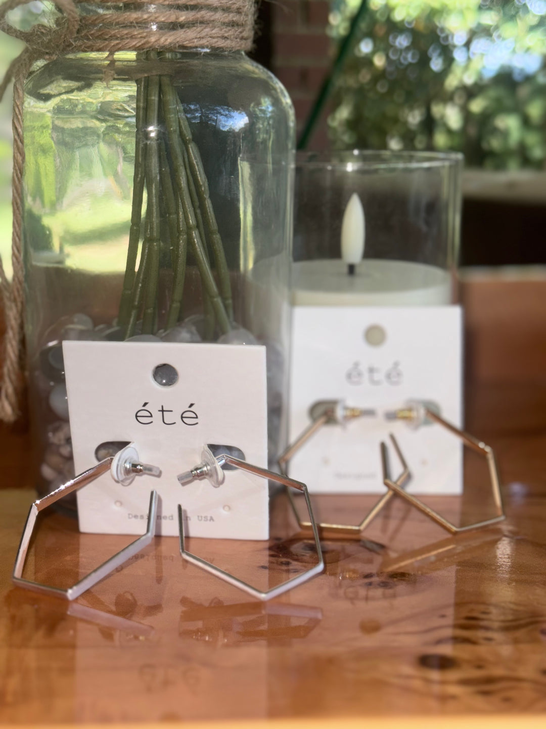 The Hexagon Hoop