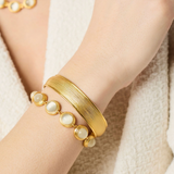 Cobblestone Hingle Bangle OS | Julie Vos