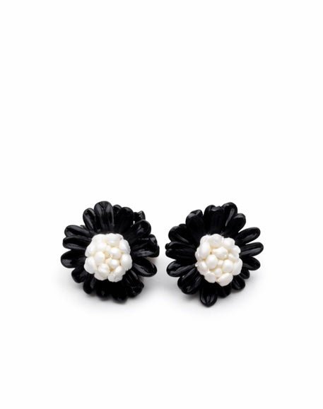 Blooming Flower Studs - Grayce's Boutique