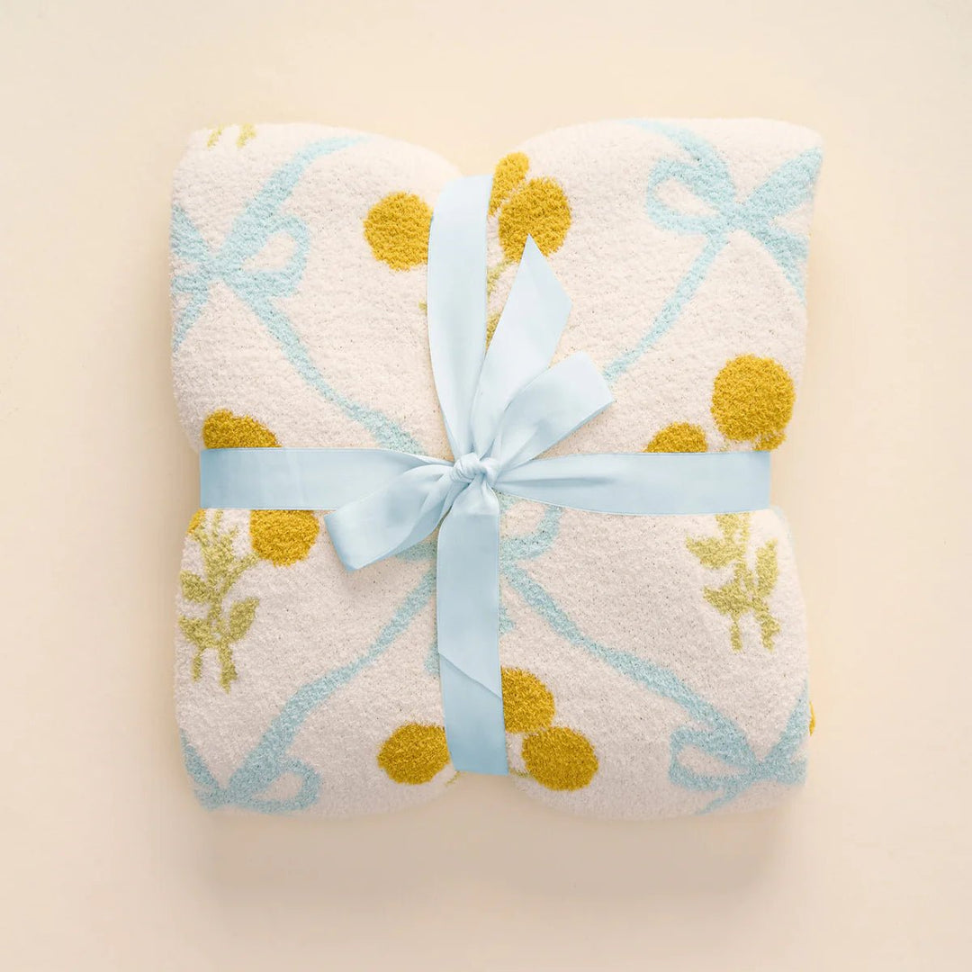 Cozy Dreams Luxe Blanket | The Darling Effect - MainStreet Clothing Co.