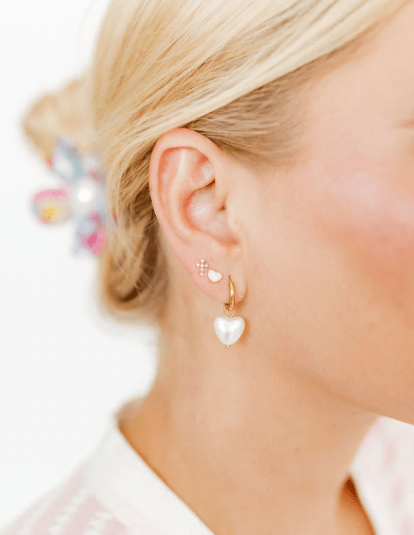 Huggie Charm Earrings - Willa Heart Gold | LINNY CO - Grayce's Boutique