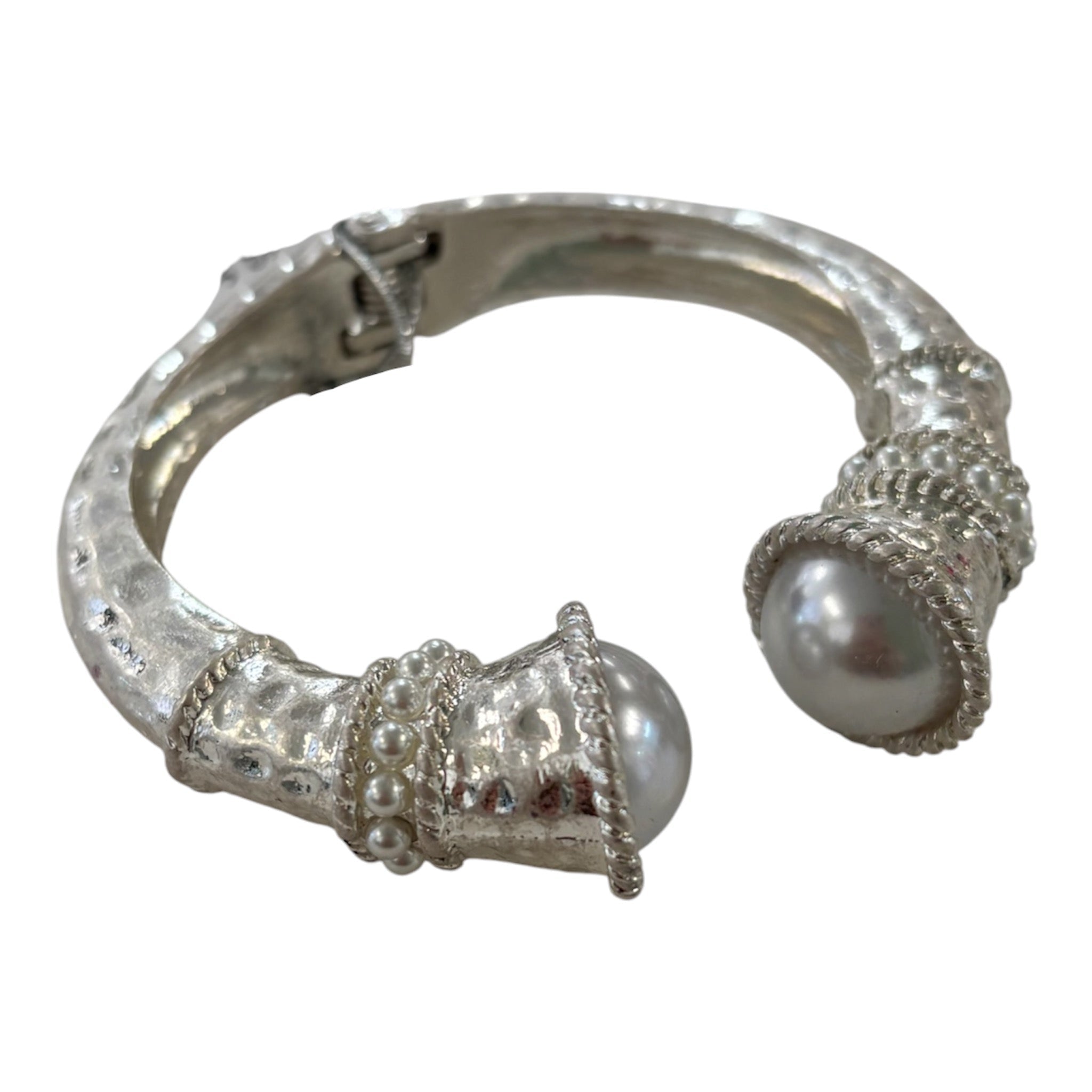 Just In Time Cuff - Grayce's Boutique
