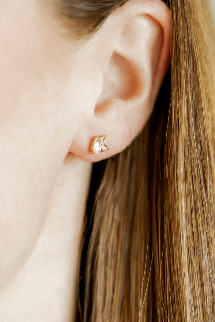 Maren Screwback Stud Earrings - LINNY CO - Grayce's Boutique