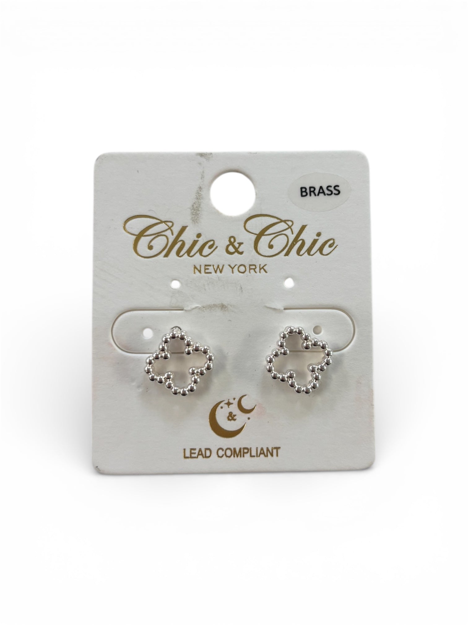 Simple Clover Studs - MainStreet Clothing Co.