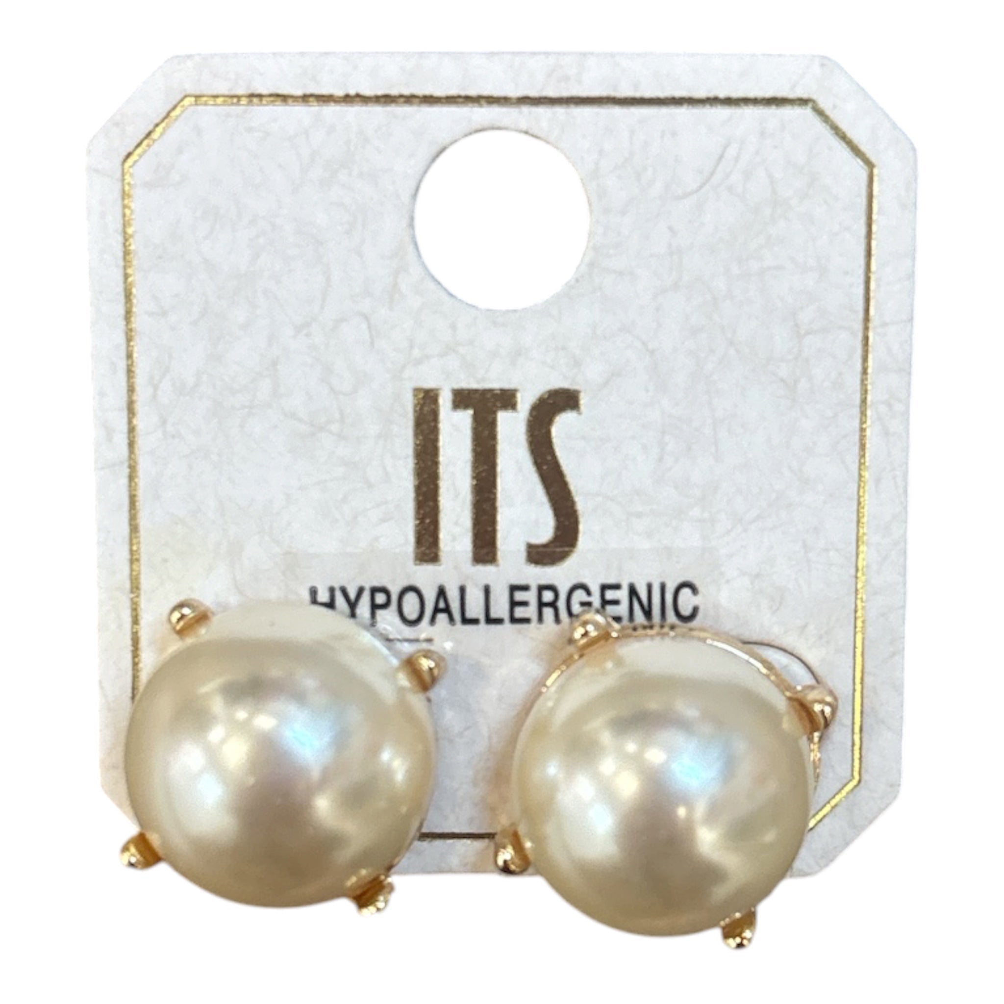 Simple Pearl Stud Earring - Grayce's Boutique
