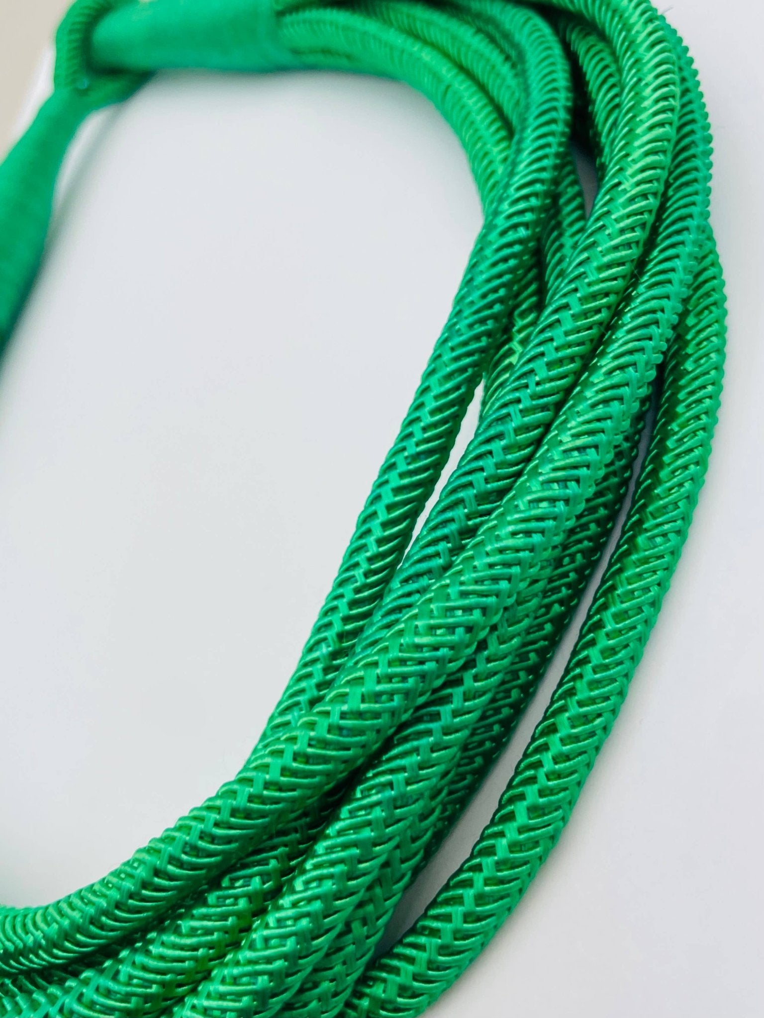 Slub 8 - Strand Necklace Kelly Green - MainStreet Clothing Co.