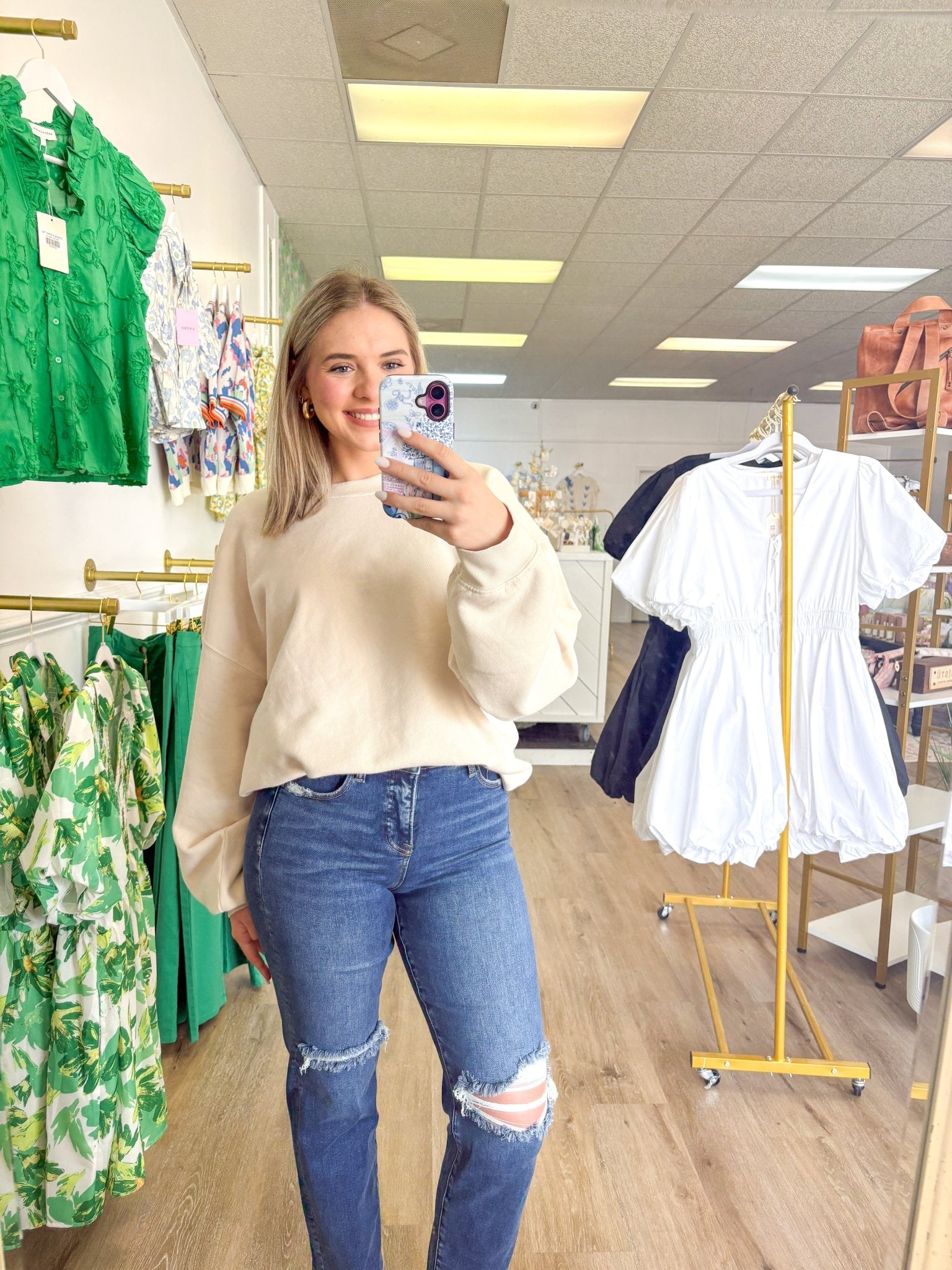 Solid Vintage Sweatshirt | DayDreamer - MainStreet Clothing Co.